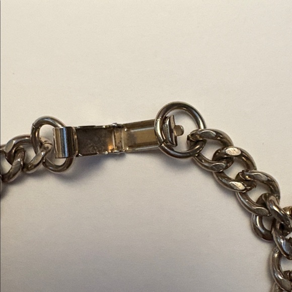 Vintage Women’s Silver-Toned Kitchen-Themed Charm Bracelet - Picture 13 of 13